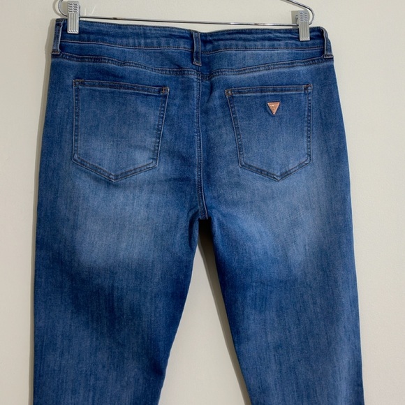 Guess || woman’s crop jeans size 32 - Picture 5 of 8